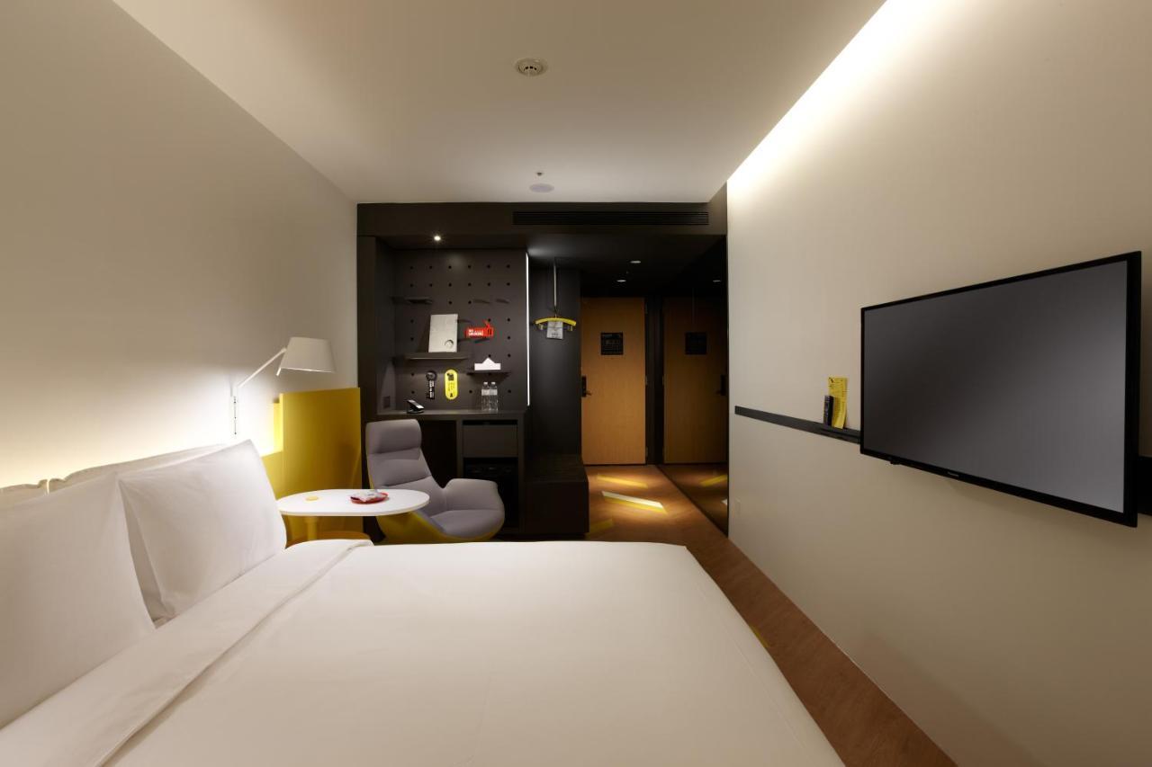 The Place Taipeh Exterior foto